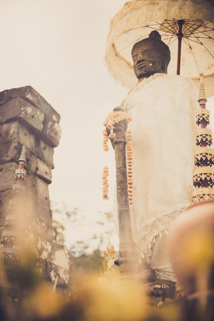 Statue de divinité laotienne